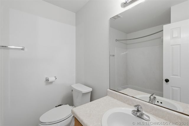 14916 E 88th Street North, Owasso, OK 74055
