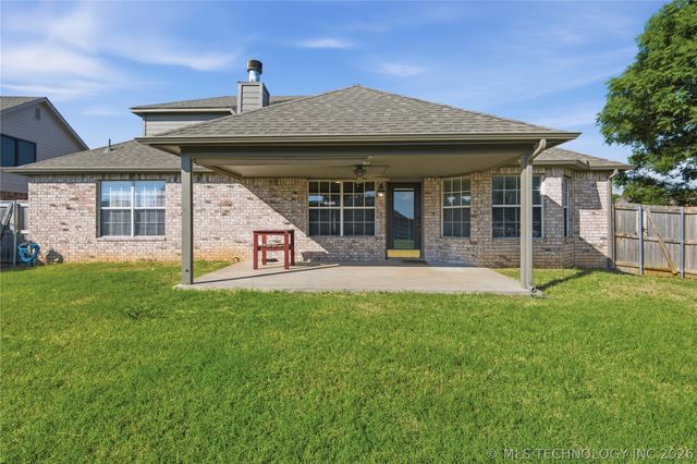 14916 E 88th Street North, Owasso, OK 74055