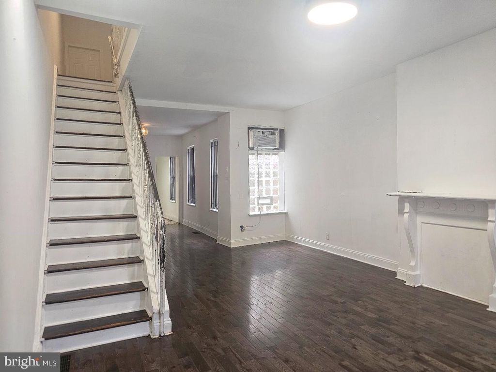 1915 FONTAIN ST, PHILADELPHIA, PA 19121 — photo 3