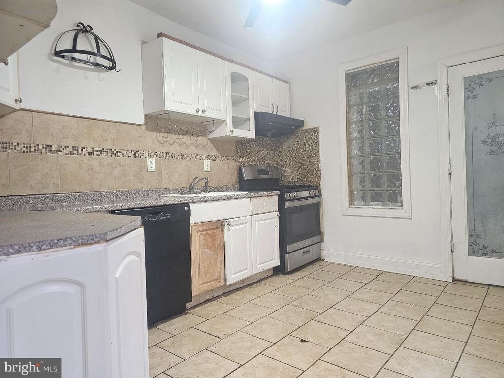 1915 FONTAIN ST, PHILADELPHIA, PA 19121 — photo 5