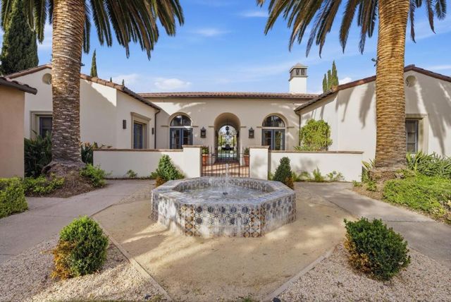 1336 Dahlia Loop, San Jose, CA 95126