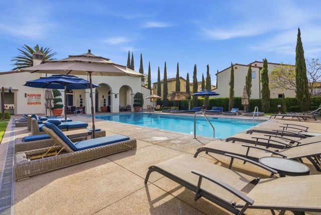 1336 Dahlia Loop, San Jose, CA 95126