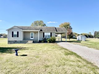1655 Grace Ledford Rd, Lewisburg, TN 37091