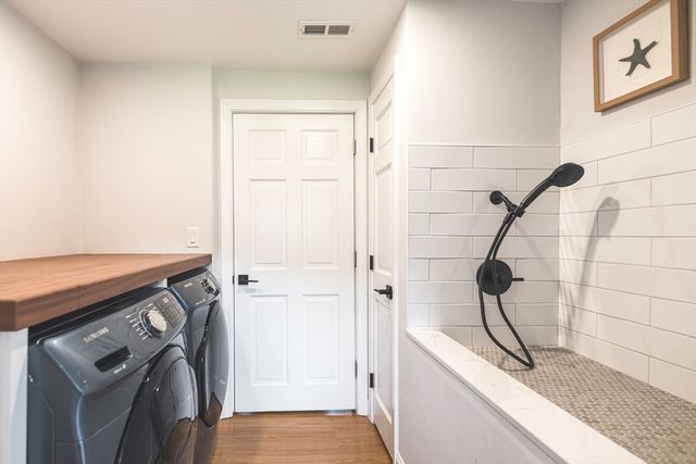 22 Sagamore Rd, Ipswich, MA 01938