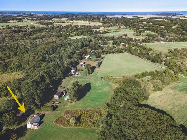 22 Sagamore Rd, Ipswich, MA 01938