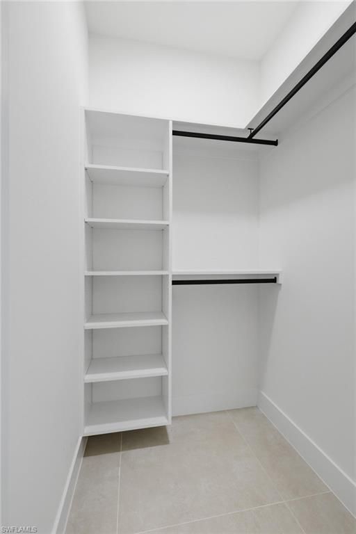 Image 34 of property listing at 408 SW 28th AVE, Cape Coral, FL 33991