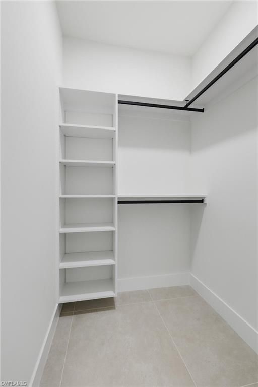 Image 38 of property listing at 408 SW 28th AVE, Cape Coral, FL 33991