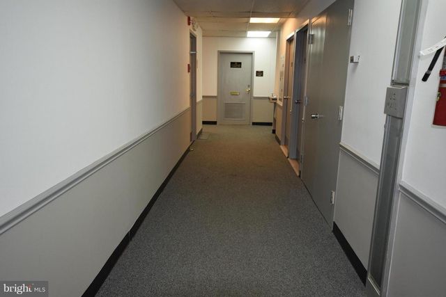 701 BROAD ST, Falls Church, VA 22046