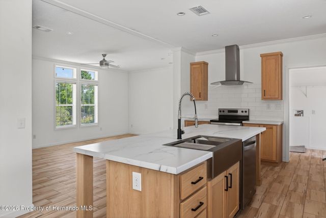 8388 Dalewood Drive, Weeki Wachee, FL 34613