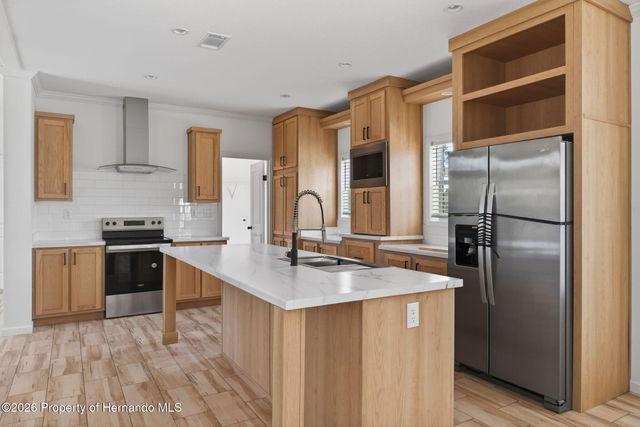 8388 Dalewood Drive, Weeki Wachee, FL 34613