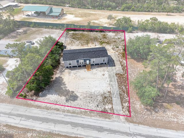 8388 Dalewood Drive, Weeki Wachee, FL 34613