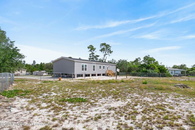 8388 Dalewood Drive, Weeki Wachee, FL 34613