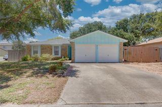 813 Saint Paul, Corpus Christi, TX 78418