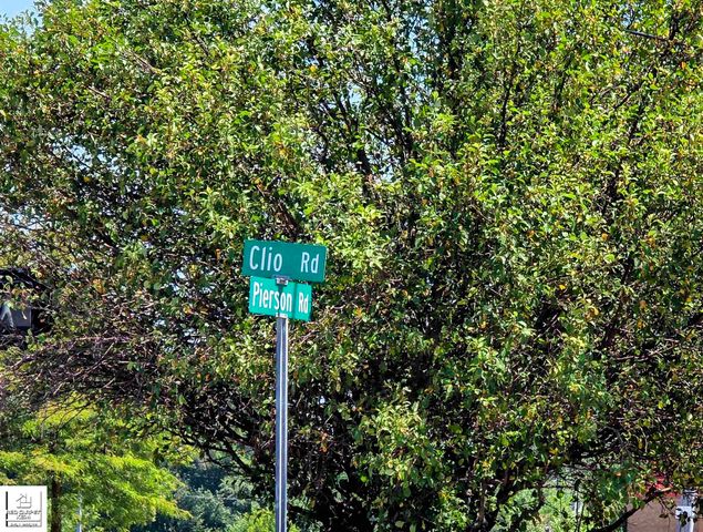 3106 W Pierson Road, Flint, MI 48504