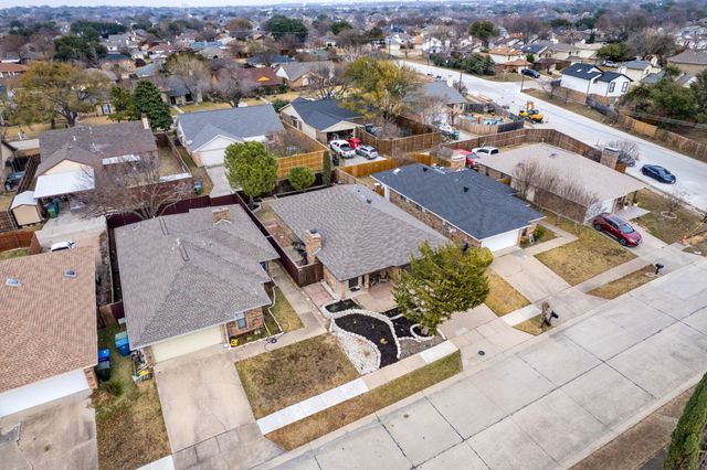 2029 Verlaine Drive, Carrollton, TX 75007