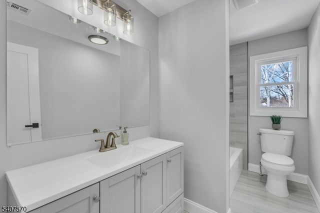 27 Marian Dr, Montgomery Twp., NJ 08502