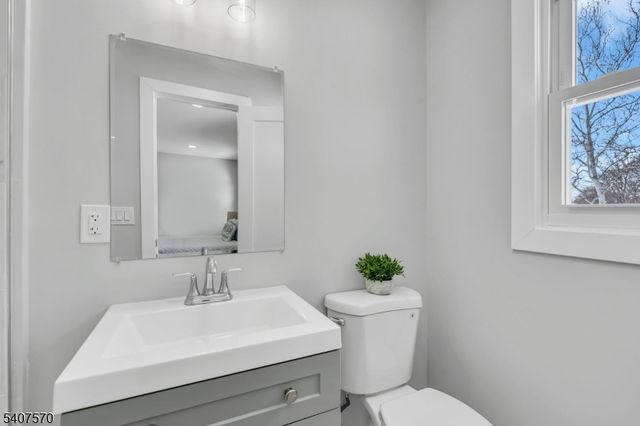 27 Marian Dr, Montgomery Twp., NJ 08502