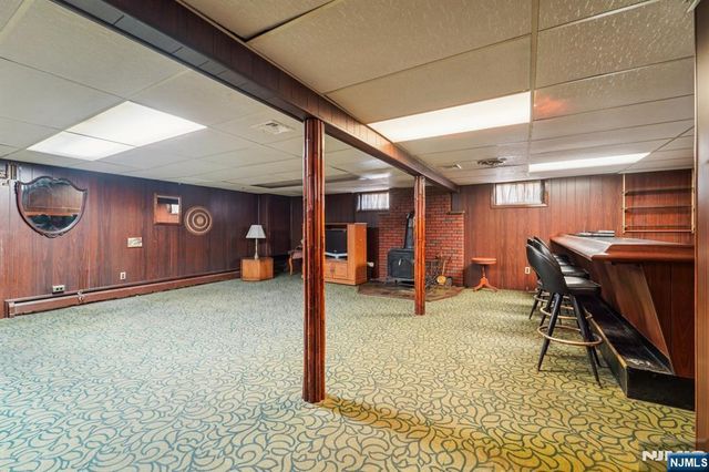 103 Hickory Street, Twp Of Washington, NJ 07676