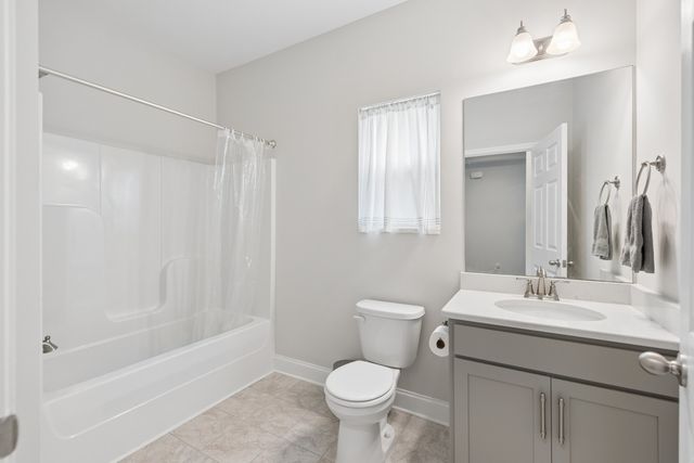1406 Serenity Ct, Hendersonville, TN 37075