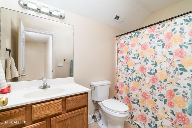 5301 Mattice Lane, Corryton, TN 37721