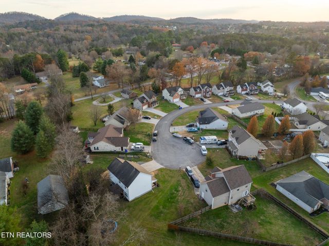 5301 Mattice Lane, Corryton, TN 37721