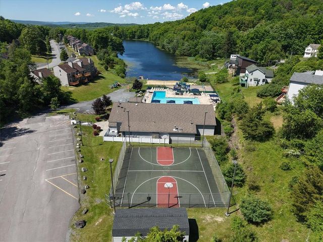 3301 Windermere Drive, Lehman Twp, PA 18324