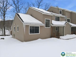 3301 Windermere Drive, Lehman Twp, PA 18324
