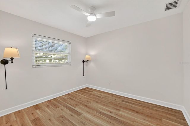 1200 EDEN ISLE BOULEVARD NE, St Petersburg, FL 33704