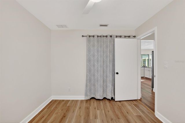 1200 EDEN ISLE BOULEVARD NE, St Petersburg, FL 33704