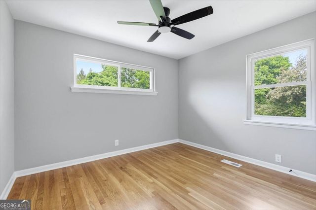 1012 W Lewis Street, Rossville, GA 30741