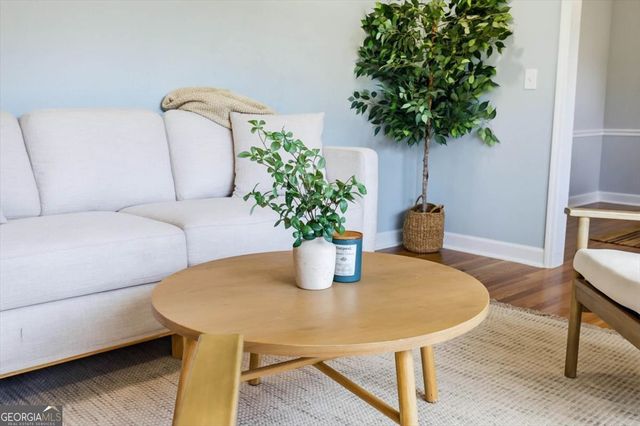 1012 W Lewis Street, Rossville, GA 30741