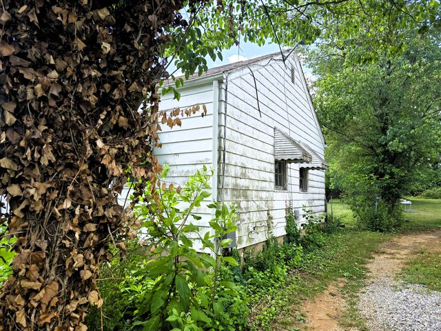 1430 Forest Park BLVD NW, Roanoke, VA 24017
