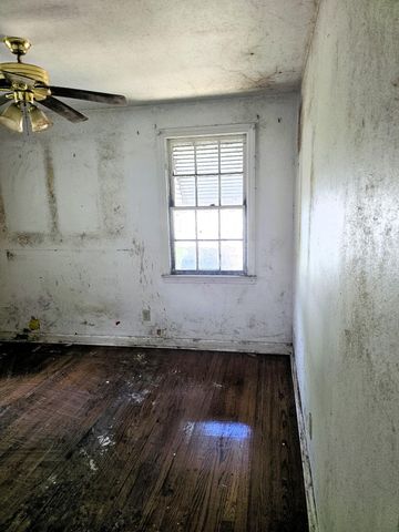 1430 Forest Park BLVD NW, Roanoke, VA 24017