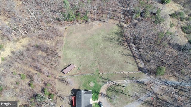 121 SWEETBRIAR LN, Winchester, VA 22603