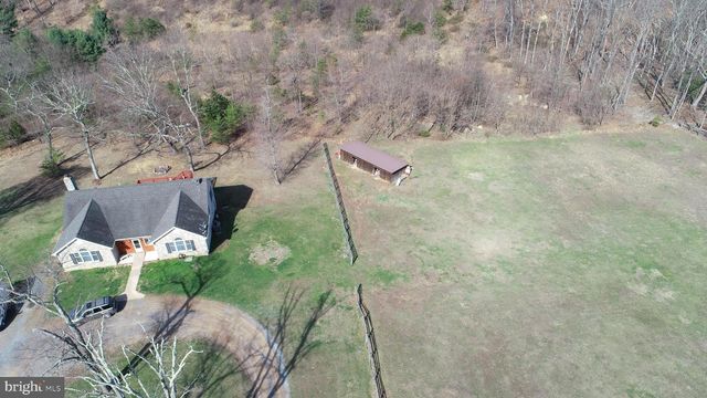 121 SWEETBRIAR LN, Winchester, VA 22603