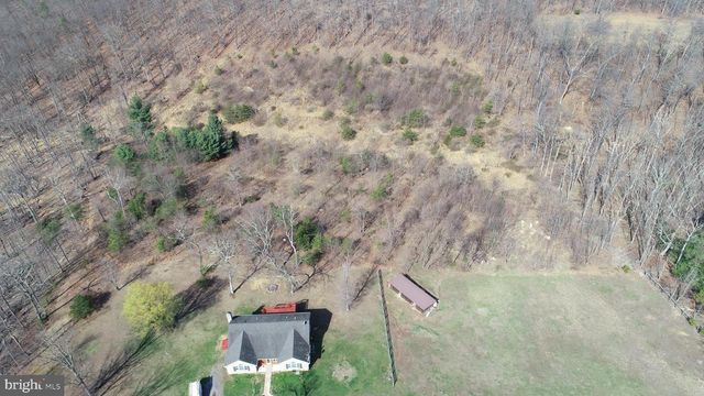 121 SWEETBRIAR LN, Winchester, VA 22603