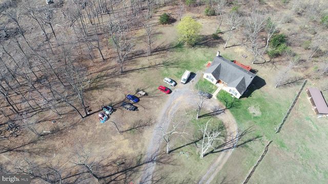121 SWEETBRIAR LN, Winchester, VA 22603