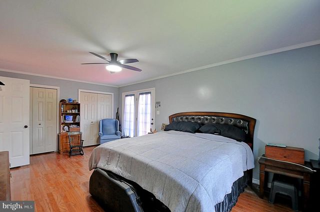 121 SWEETBRIAR LN, Winchester, VA 22603