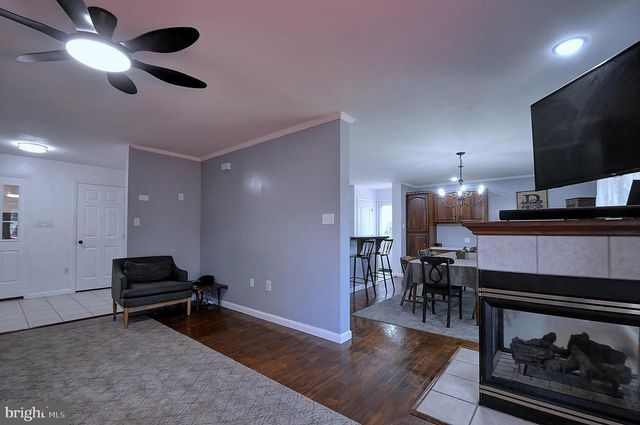121 SWEETBRIAR LN, Winchester, VA 22603