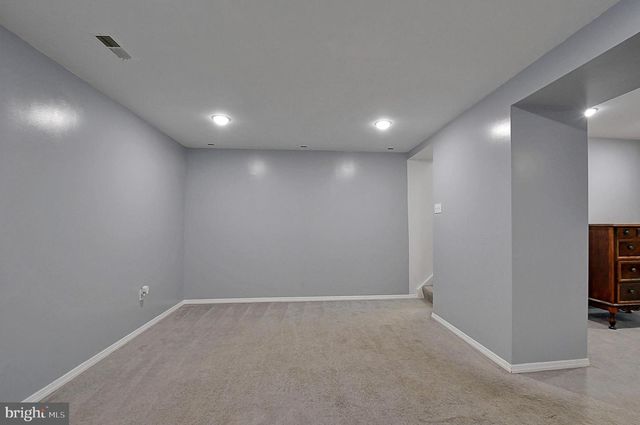 121 SWEETBRIAR LN, Winchester, VA 22603