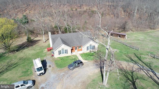 121 SWEETBRIAR LN, Winchester, VA 22603