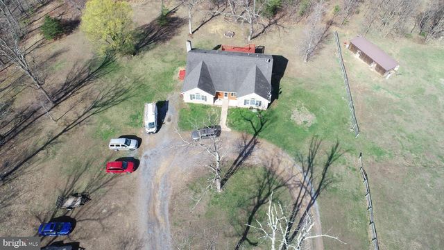 121 SWEETBRIAR LN, Winchester, VA 22603