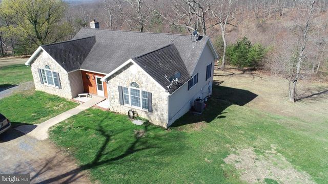 121 SWEETBRIAR LN, Winchester, VA 22603