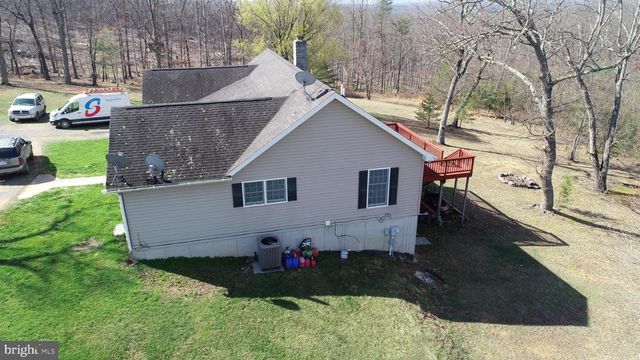 121 SWEETBRIAR LN, Winchester, VA 22603