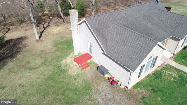 121 SWEETBRIAR LN, Winchester, VA 22603