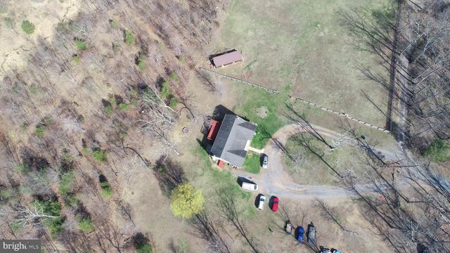 121 SWEETBRIAR LN, Winchester, VA 22603