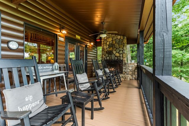 353 Robinson Thomas Road, Morganton, GA 30560