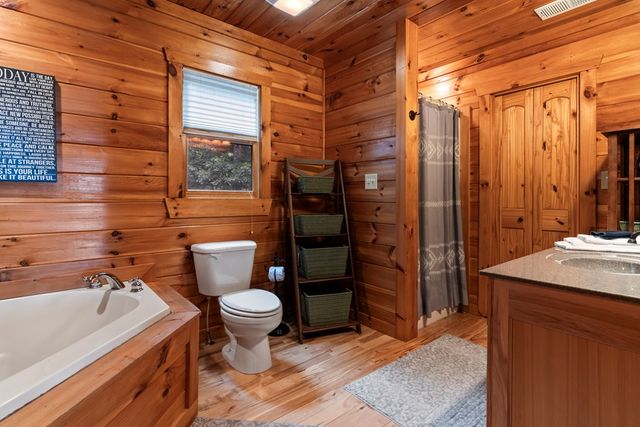 353 Robinson Thomas Road, Morganton, GA 30560