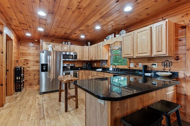 353 Robinson Thomas Road, Morganton, GA 30560