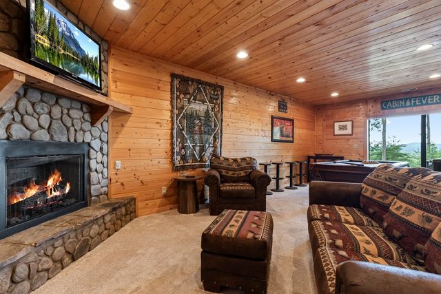 353 Robinson Thomas Road, Morganton, GA 30560